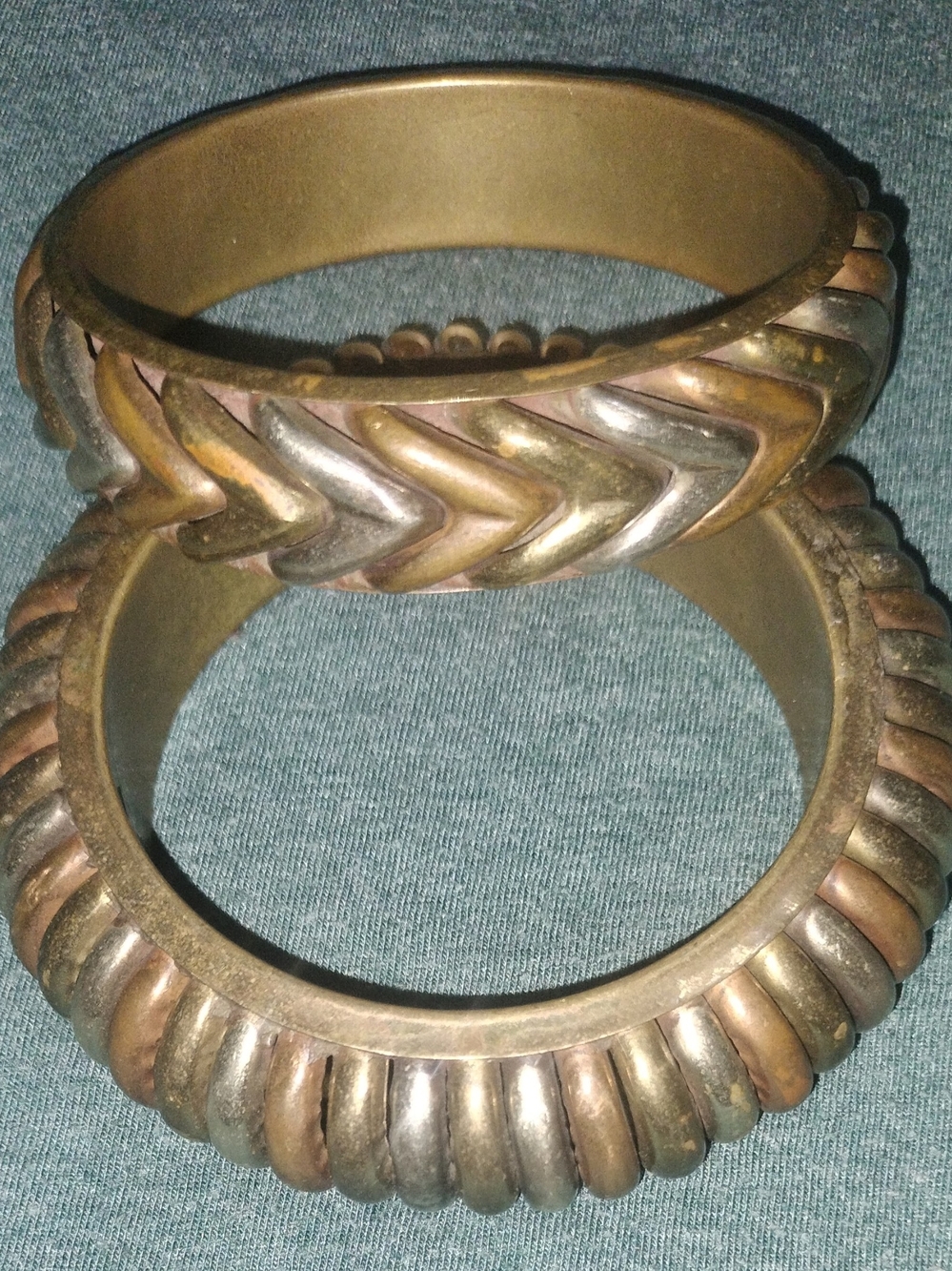 Vintage Mixed Metal Women’s Bangle Bracelets in Brass and Silver Tones